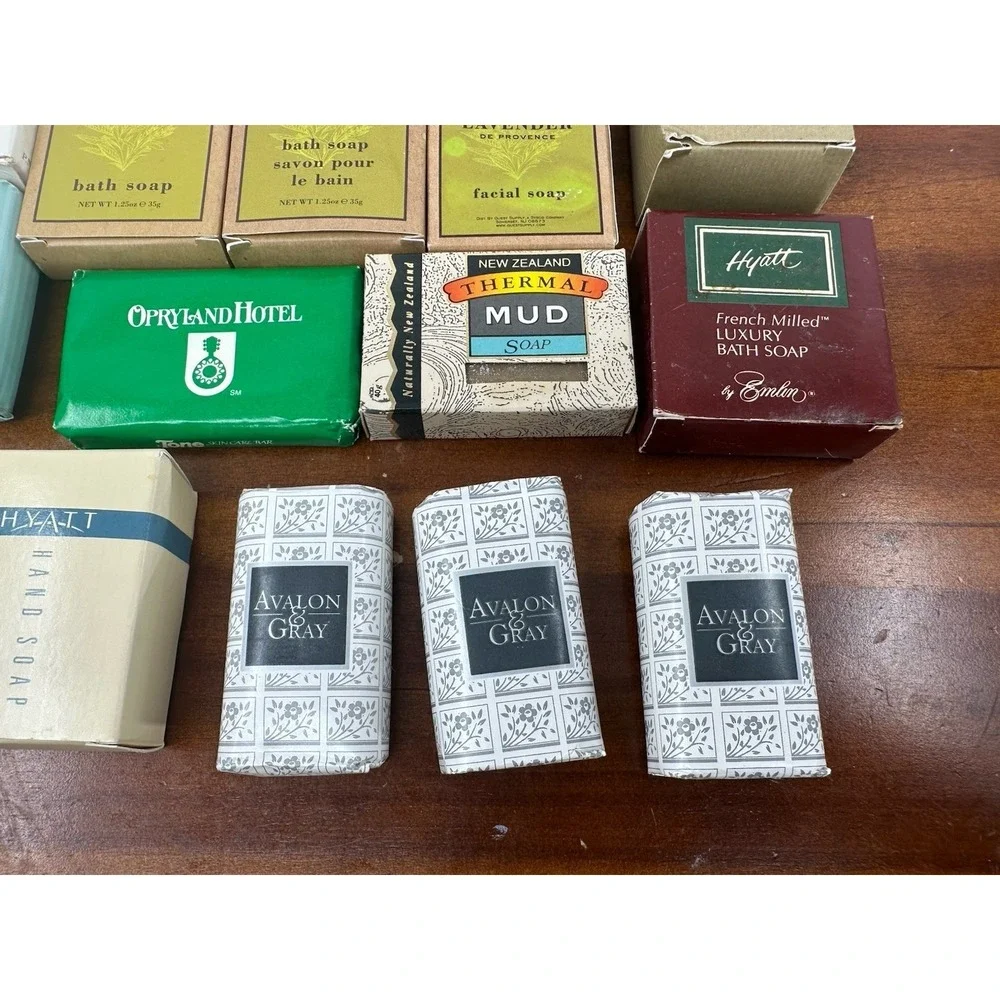 Vintage Lot of 15 Hotel Motel Resort Travel Size‎ Mini Bar Bath Soaps